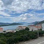Markic * Neum