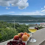 Markic * Neum